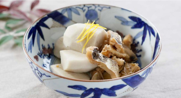 おせちの棒鱈の意味は?作るのも食べるのも手間がかかる棒鱈は絶品! | おせち料理ブログ|オージーフーズとっておきや